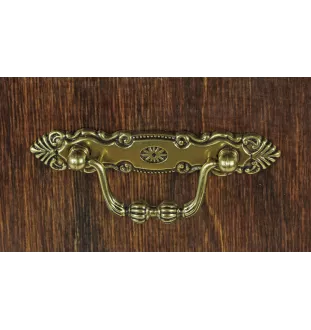 Kaukasischer Schäferhund, Kaukasischer Owtscharka - hölzerne Urne für die Asche eines Hundes, personalisierte Urne mit Gravur, kleine Urne für Hundesasche von der Marke Art-Dog