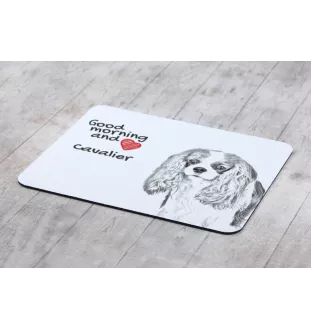 Cavalier King Charles Spaniel - Mauspad mit Druck, personalisiertes Mauspad mit Hund, einzigartiges Gadget für Büroangestellte von Art-Dog.
