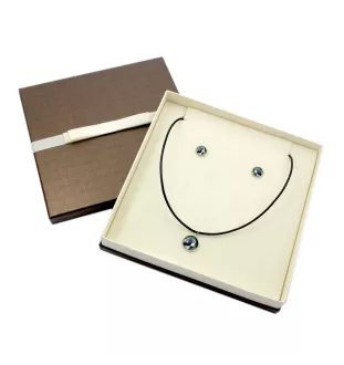 Cavalier King Charles Spaniel - jewelry with your photo box, set of necklace and earrings, personalized products from the Art-Dog brand