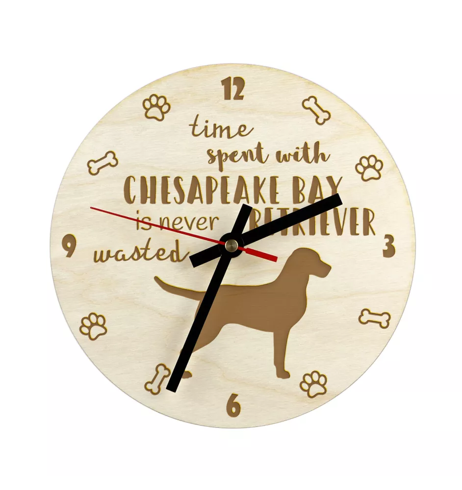 Chesapeake Bay Retriever, Chessie - clock with dog, wooden clock with engraving, personalised clock by Art-Dog