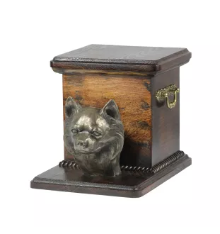Chihuahua Langhaar - Eine Urne für die Asche eines Hundes mit einer Statuette, eine elegante Urne für einen Hund, eine außergewöhnliche Urne mit dem Porträt eines Hundes von der Marke Art-Dog.