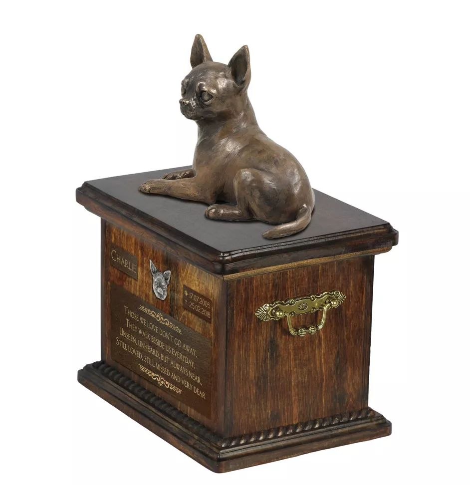 Chihuahua krótkowłosy urna z podobizną psa i tabliczką Art-Dog