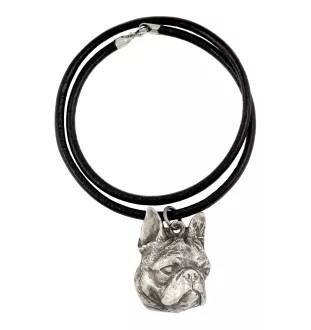 Terrier de Boston, Boston Terrier - Collier de chien dans une boîte cadeau, médaillon argenté pour fan de chien, pendentif remarquable de la marque Art-Dog