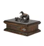 Barzoi, Levrier De Chasse Russe, Lévrier russe II - urne pour cendres de chien, urne personnalisée avec une statuette, urne en bois avec un chien de la marque Art-Dog