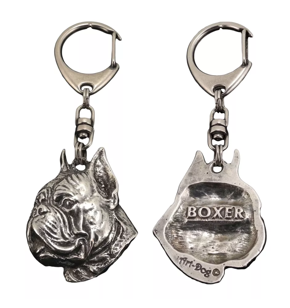 Boxer II - Porte-clés argenté avec un chien dans une boîte cadeau, décoration de sac à main, pendentif de sac à dos par la marque Art-Dog