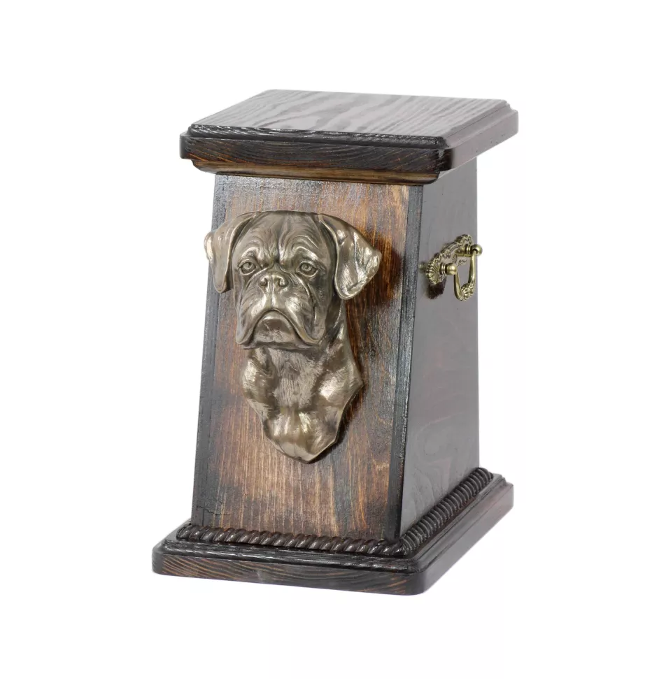 Boxer I - urne pour les cendres d'un chien, une urne élégante avec une statuette, une urne commémorative avec un buste de chien de la marque Art-Dog