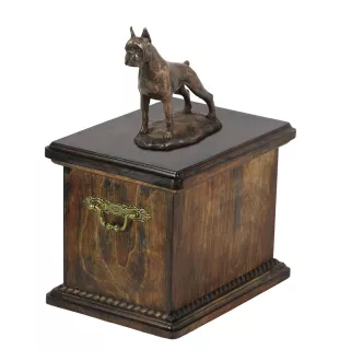 Boxer, Deutscher Boxer I eine Urne für die Asche des Hundes, eine Urne mit einer Statue, eine elegante Urne im klassischen Stil der Marke Art-Dog