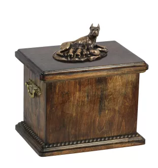 Boxer, Deutscher Boxer II eine Urne für die Asche des Hundes, eine Urne mit einer Statue, eine elegante Urne im klassischen Stil der Marke Art-Dog