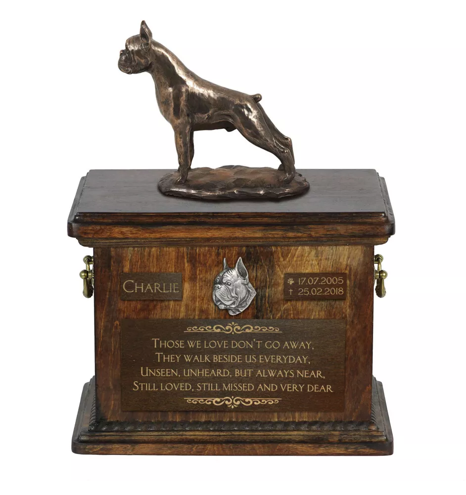 Boxer I - urne pour les cendres de chien, urne avec une statuette, urne personnalisée pour les cendres de chien de la marque Art-Dog