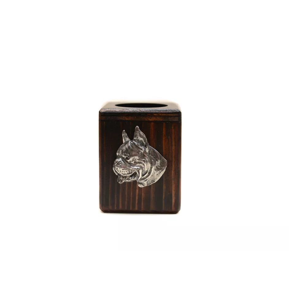 Boxer I - bougeoir en bois avec un chien, un souvenir unique après la perte d'un chien, une œuvre artisanale de la marque Art-Dog