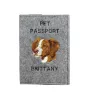 Bretonischer Spaniel, Bretonischer Vorstehhund, Brittany - Hundepassetui, Dokumententasche, Geschenk für den Reisenden von der Marke Art-Dog