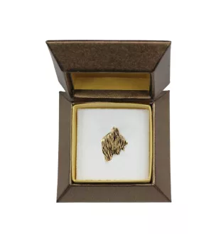 Berger de Brie, Briard - Broche de chien dans une boîte décorative, épingle élégante en plaqué or, épingle de veste de la marque Art-Dog