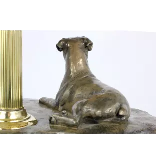 Boxer - lampe avec un abat-jour en vitrail, lampe de table avec une statuette de chien, décoration intérieure dans le style rétro de la marque Art-Dog