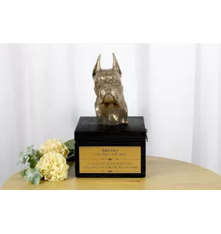 Boxer, Deutscher Boxer - eine Urne mit Gravur und Hundeskulptur, letzter Abschied, handgefertigtes Produkt der Marke Art-Dog