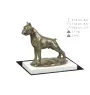 Boxer, Deutscher Boxer I - Hundestatue, Figur auf weißem Sockel, Trophäe für die Art-Dog-Hundeaustellung.