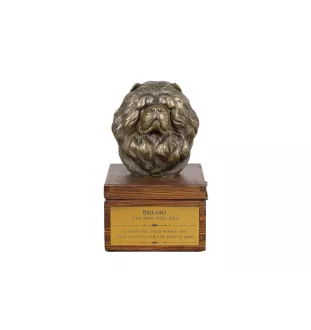 Chow Chow - Eine Ascheurne für Hunde mit einer Statuette, eine kleine Urne für Hunde, eine personalisierte Urne mit dem Porträt eines Hundes von der Marke Art-Dog.
