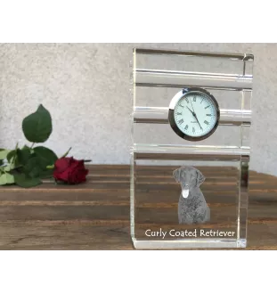 Retriever à poil bouclé, Curly Coated Retriever - une horloge en verre avec une photo, une photo de chien dans un cristal, une horloge de bureau personnalisée de la marque Art-Dog