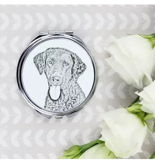Curly Coated Retriever - Taschenspiegel mit Hund, personalisierter Taschenspiegel, kompakter Spiegel mit Art-Dog-Logo