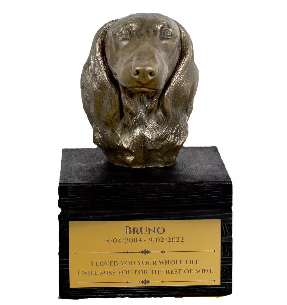 Dachshund Rauhhaar, Dackel, Teckel - eine Urne mit Gravur und Hundeskulptur, letzter Abschied, handgefertigtes Produkt der Marke Art-Dog