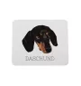 Dachshund Kurzhaar, Dackel, Teckel - geometrisches Mauspad mit Bild und Aufschrift von Art-Dog