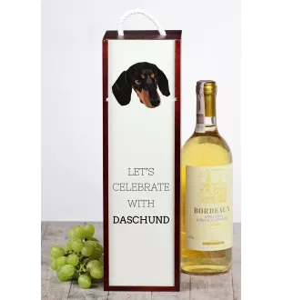 Teckel à poil ras, Chien-saucisse - une boîte géométrique avec une photo et un texte pour le vin de la marque Art-Dog