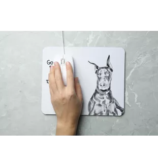Dobermann I - Mauspad mit Druck, personalisiertes Mauspad mit Hund, einzigartiges Gadget für Büroangestellte von Art-Dog.
