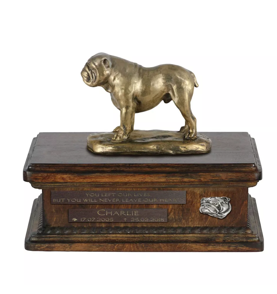 Bulldog, Bulldog anglais - urne pour cendres de chien, urne personnalisée avec une statuette, urne en bois avec un chien de la marque Art-Dog