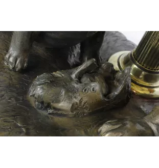 Bulldog, English Bulldog, British Bulldog - stained glass lamp with a lampshade, table lamp with a dog statue, interior decor in retro style by Art-Dog brand