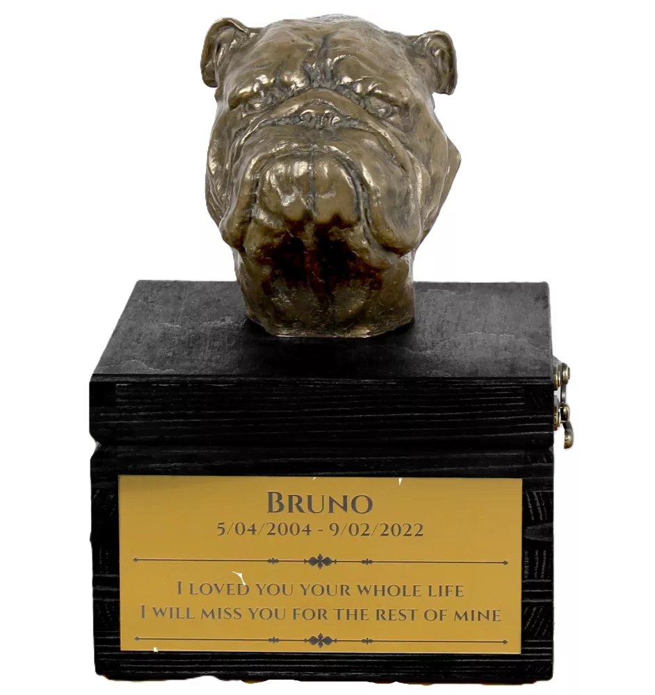 Bulldog, English Bulldog, British Bulldog - an urn with an engraving and a sculpture of a dog, a handmade product by the Art-Dog brand.
