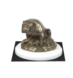Bulldogge II - Hundestatue, Figur auf weißem Sockel, Trophäe für die Art-Dog-Hundeaustellung.