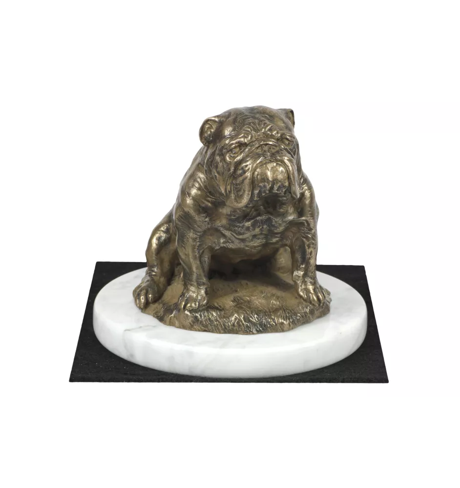 Bulldogge III - Hundestatue, Figur auf weißem Marmor, Trophäe für die Art-Dog-Hundeaustellung