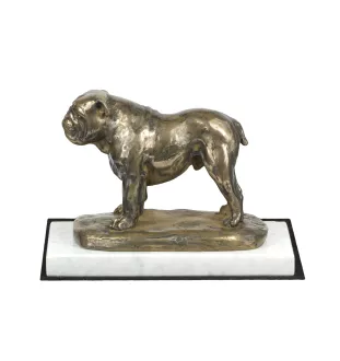 Bulldog, Bulldog anglais - une statuette de chien, une figurine en marbre blanc, un trophée pour l'exposition de chiens de la marque Art-Dog