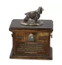 English Cocker Spaniel, Englische Cockerspaniel  - Eine Urne für die Asche eines Hundes, eine Urne mit einer Statue, eine personalisierte Hundeurne von der Marke Art-Dog.