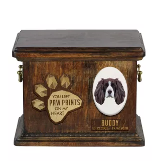 English Springer Spaniel - urn for dog ashes, personalized urn with engraving, commemorative box for dog ashes by Art-Dog brand