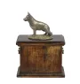 Deutscher Schäferhund eine Urne für die Asche des Hundes, eine Urne mit einer Statue, eine elegante Urne im klassischen Stil der Marke Art-Dog