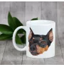 Pinscher allemand - tasse avec une photo et un motif de chien géométrique Art-Dog