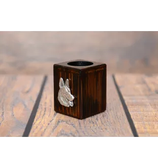 Berger allemand, Berger d'Alsace, Berger alsacien - bougeoir en bois avec un chien, un souvenir unique après la perte d'un chien, une œuvre artisanale de la marque Art-Dog