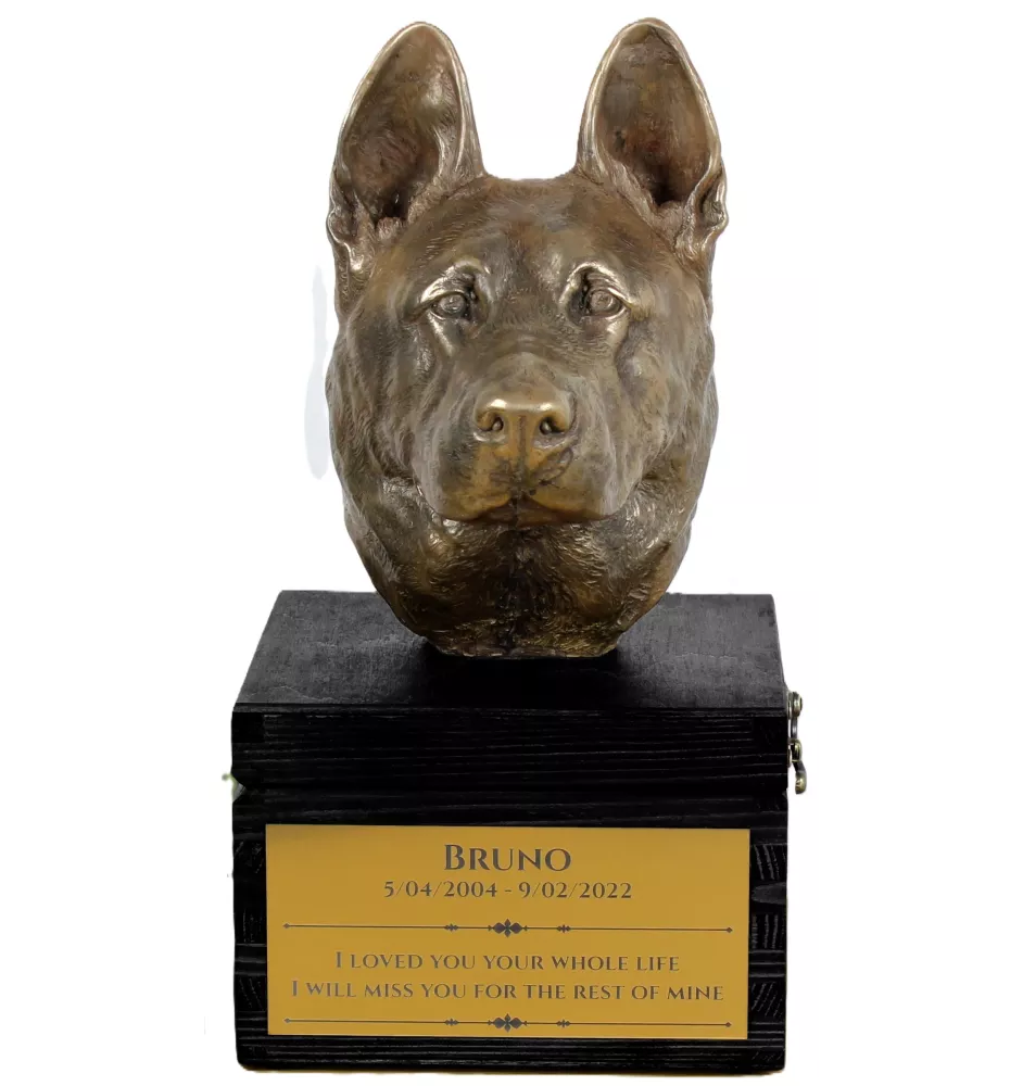 Deutscher Schäferhund - eine Urne mit Gravur und Hundeskulptur, letzter Abschied, handgefertigtes Produkt der Marke Art-Dog