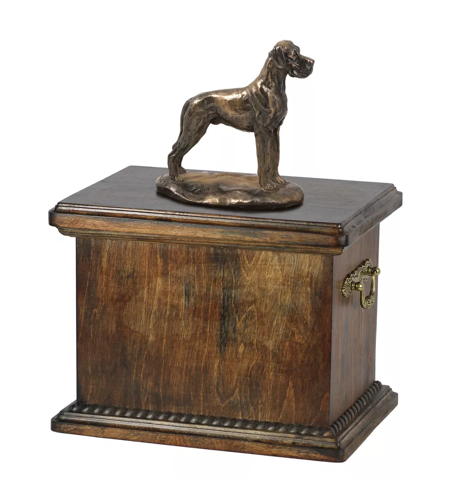 Deutsche Dogge, Ulmer Dogge, Große Dogge II eine Urne für die Asche des Hundes, eine Urne mit einer Statue, eine elegante Urne im klassischen Stil der Marke Art-Dog