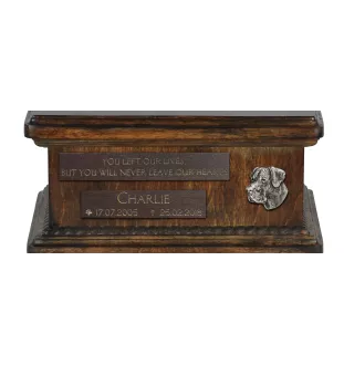 Dogue allemand, Grand danois II - urne pour cendres de chien, urne personnalisée avec une statuette, urne en bois avec un chien de la marque Art-Dog