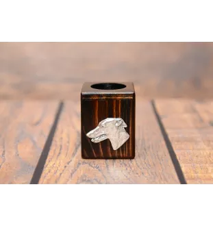 Lévrier anglais, Greyhound - bougeoir en bois avec un chien, un souvenir unique après la perte d'un chien, une œuvre artisanale de la marque Art-Dog