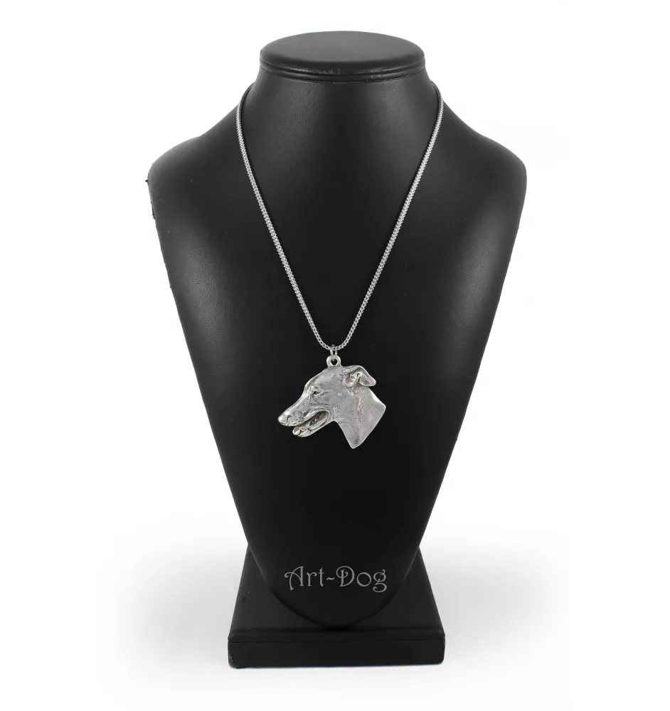 Lévrier anglais, Greyhound - un collier avec un chien, un pendentif de chien sur une chaîne en argent, un bijou unique de la marque Art-Dog