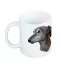 Lévrier anglais, Greyhound - tasse avec une photo et un motif de chien géométrique Art-Dog