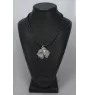 Terrier de Wheatan à poil doux  - collier avec un chien, pendentif en plaqué argent pour les fans de chiens, bijoux uniques de la marque Art-Dog