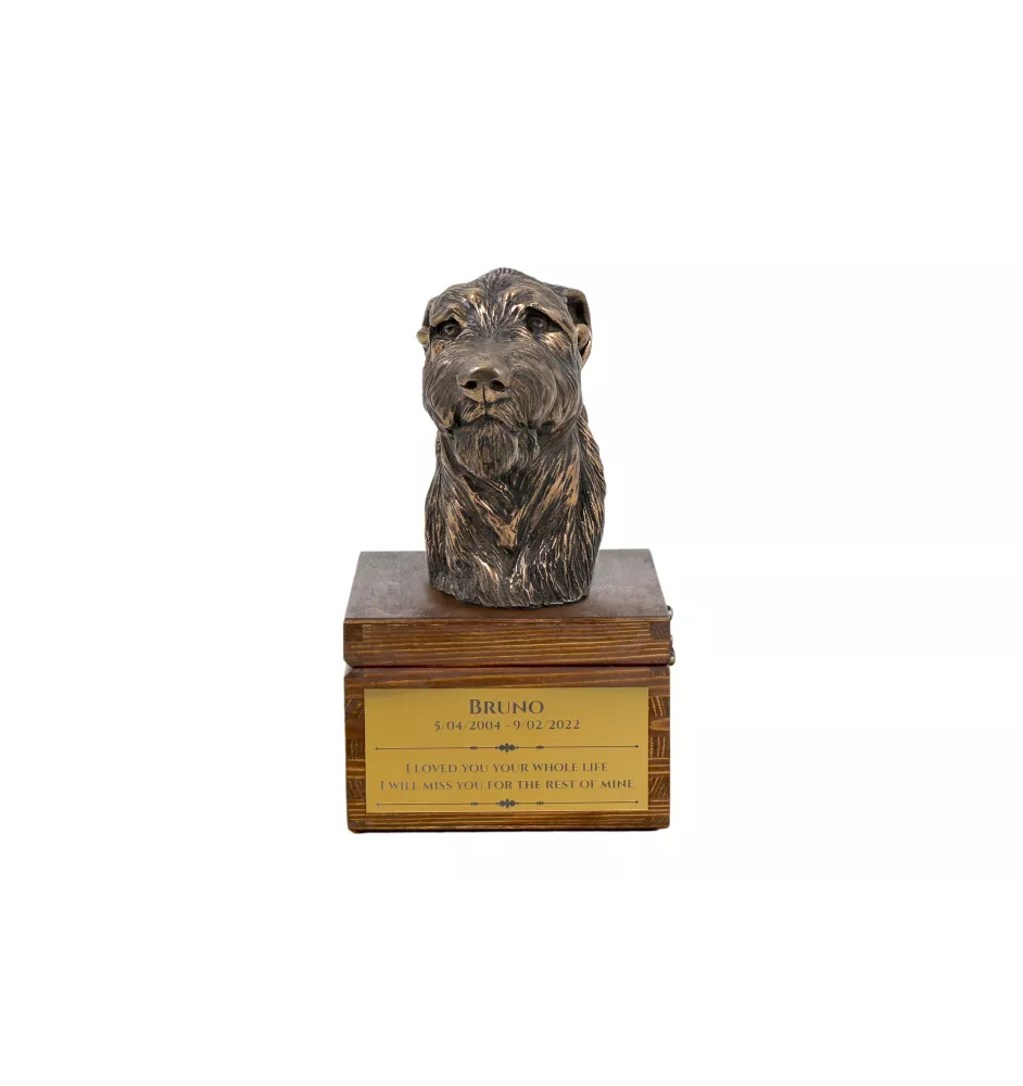 Irischer Wolfshund, Irish Wolfhound - eine Urne mit Gravur und Hundeskulptur, letzter Abschied, handgefertigtes Produkt der Marke Art-Dog