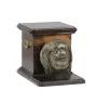 Japan Chin - Eine Urne für die Asche eines Hundes mit einer Statuette, eine elegante Urne für einen Hund, eine außergewöhnliche Urne mit dem Porträt eines Hundes von der Marke Art-Dog.