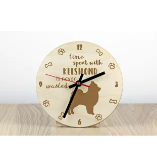 Keeshond, Wolfsspitz, Deutsche Spitze - Uhr mit Hund, Holzuhr mit Gravur, personalisierte Uhr von Art-Dog