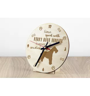 Terrier Kerry Blue - horloge avec chien, horloge en bois avec gravure, horloge personnalisée par Art-Dog