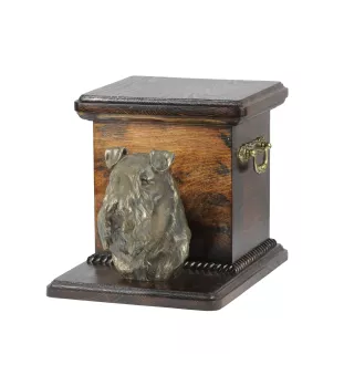 Kerry Blue Terrier, Irish Blue Terrier - Eine Urne für die Asche eines Hundes mit einer Statuette, eine elegante Urne für einen Hund, eine außergewöhnliche Urne mit dem Porträt eines Hundes von der Ma