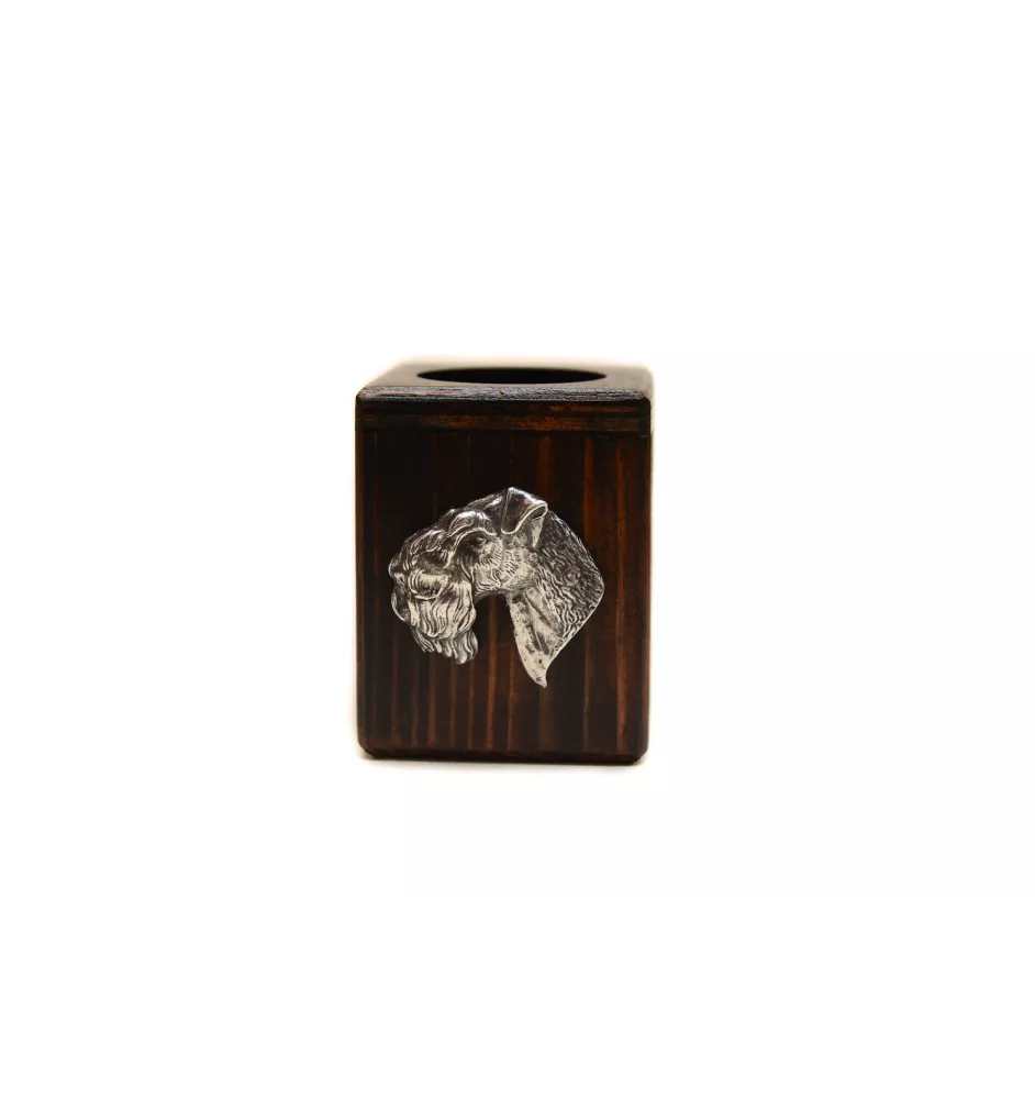 Terrier Kerry Blue I - bougeoir en bois avec un chien, un souvenir unique après la perte d'un chien, une œuvre artisanale de la marque Art-Dog